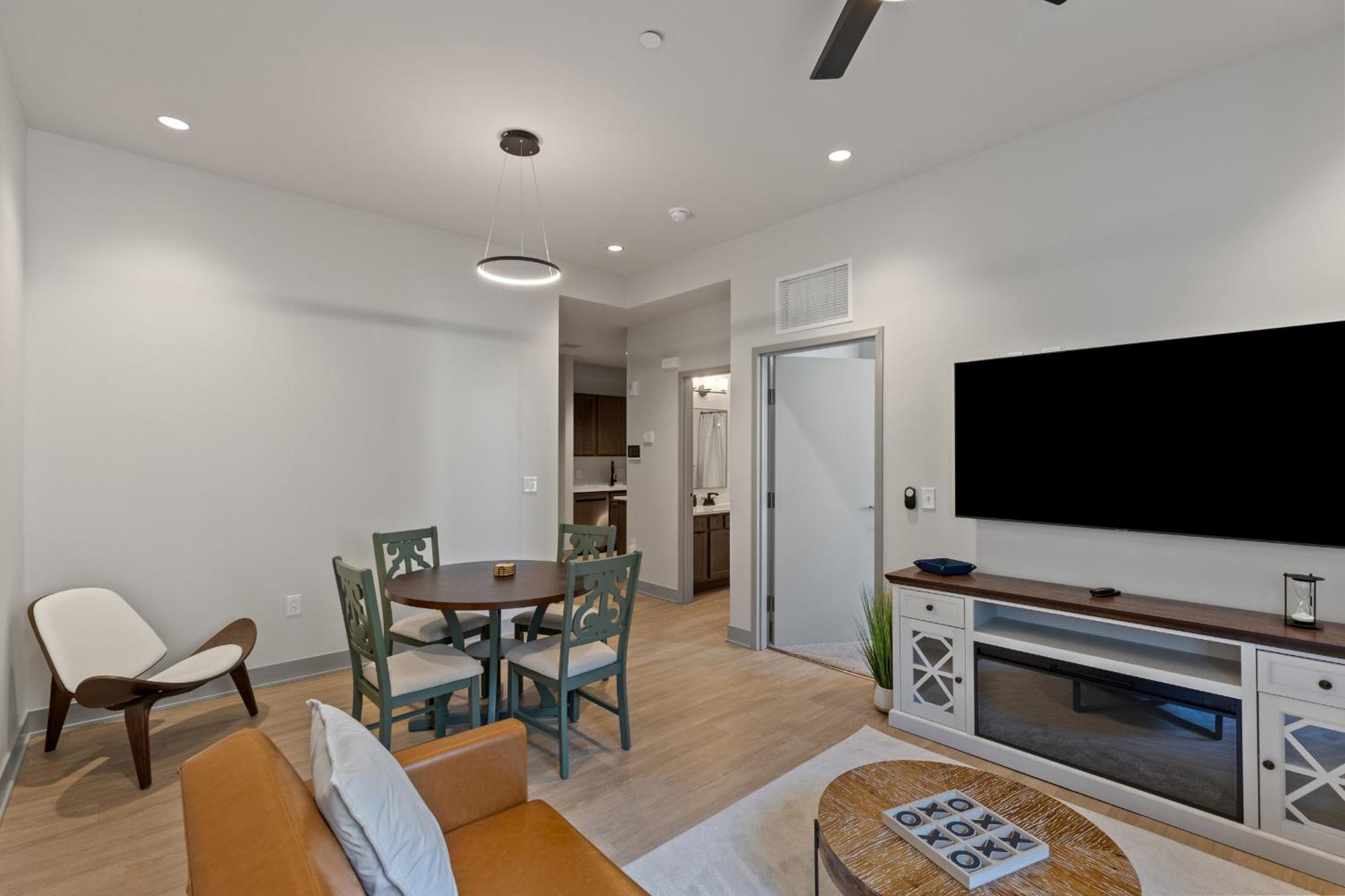 175 Lex - Walkable Downtown Lexington & Rupp Arena - Full Condos Dış mekan fotoğraf